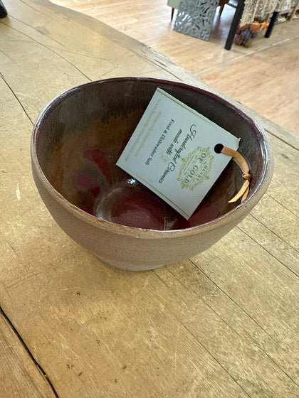 HOG 153 ceramic pottery bowl