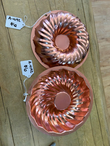 A-4192 Jello Mold/Bundt Cake