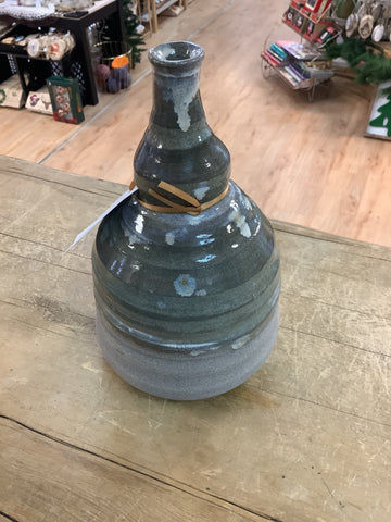 HOG 160 ceramic pottery Vase