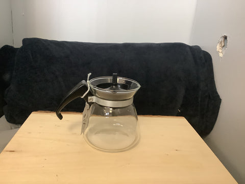 A-4135 mini Pyrex coffee pot with lid