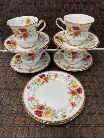 A-4270 Vintage VTG 1960s PARAGON Bone China England AUTUMN GLORY Set of 4 Cup & Saucers plus 3 butter plates