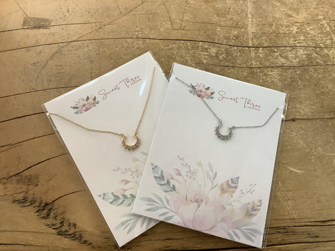 STD-123 Jewelled Circle Necklace