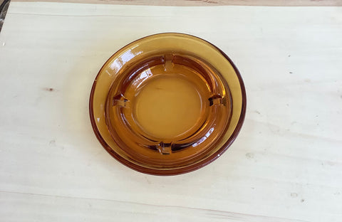 A-4098 Amber Glass Round Ashtray