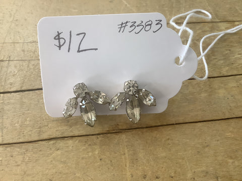 A-3383 Clear Rhinestone Clip on Earrings