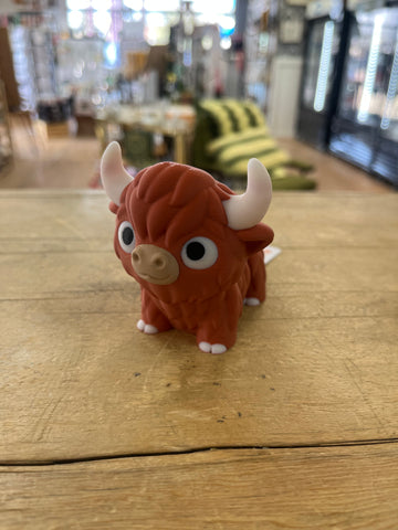 DOO-6 Highland cow